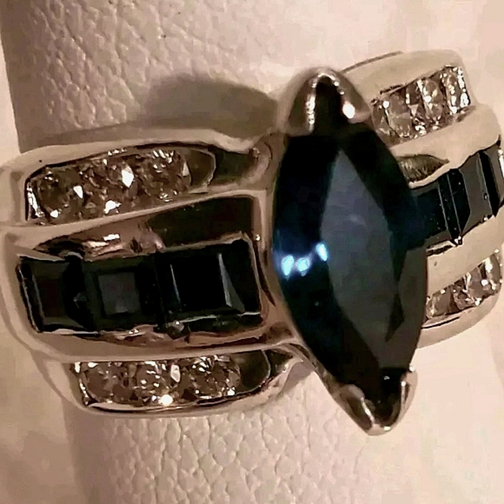 3 CTW Natural Sapphire/Diamond Ring Size 5 STUNNING